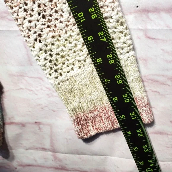 Free People Boho Twee Pastel Ring of Roses Sweater Crochet Open Weave Womens L - Picture 8 of 9